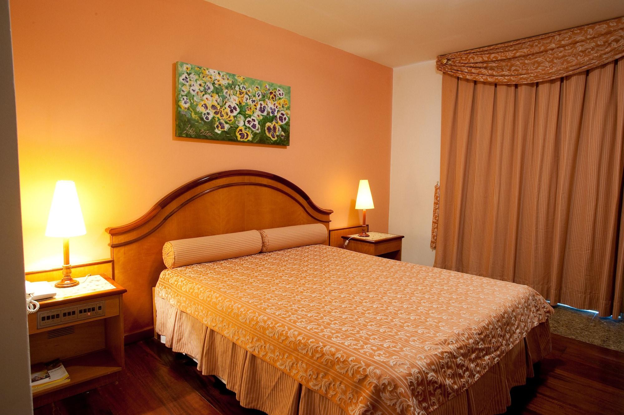 Colonial Plaza Hotel Pindamonhangaba Dış mekan fotoğraf