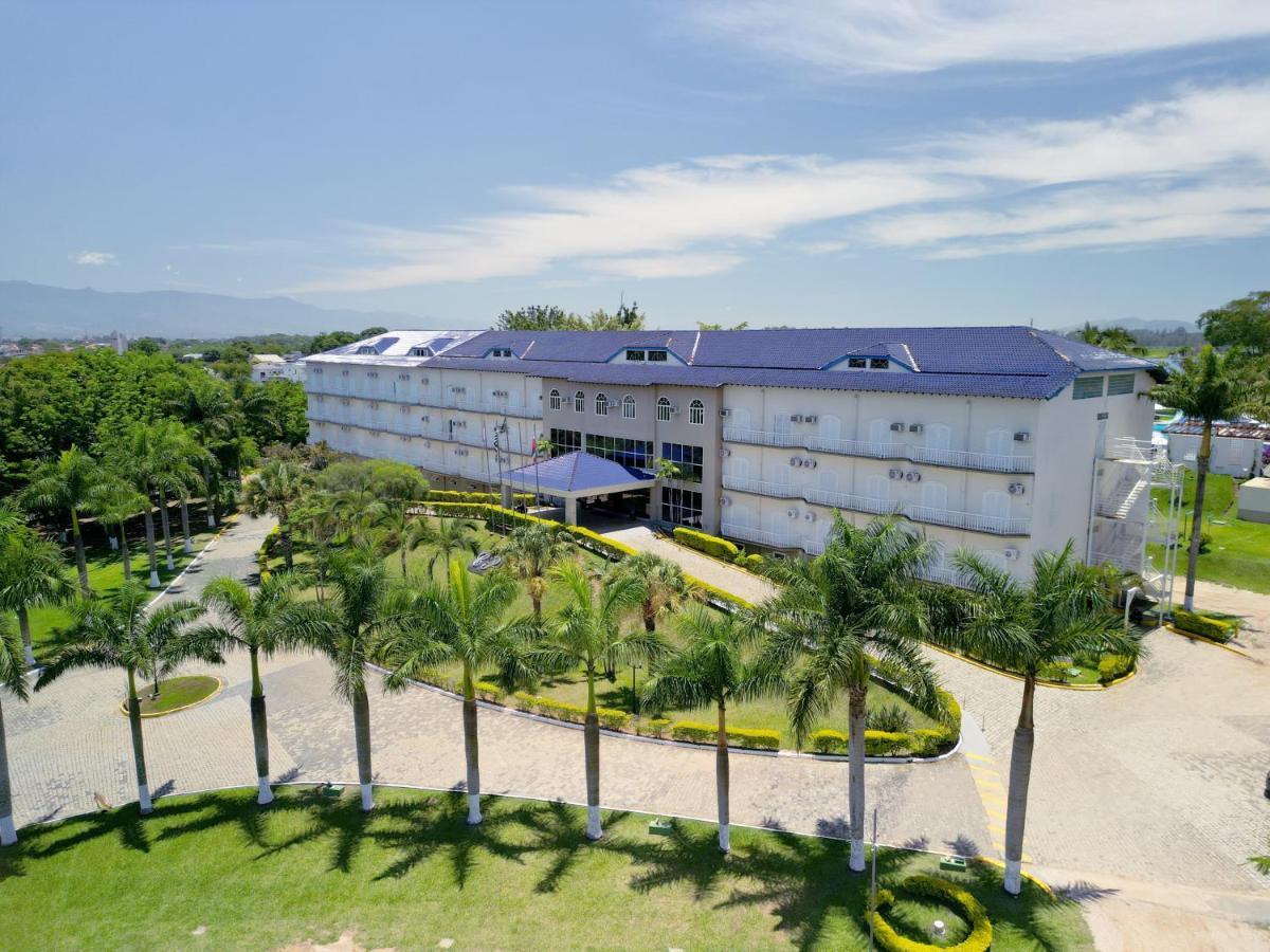 Colonial Plaza Hotel Pindamonhangaba Dış mekan fotoğraf